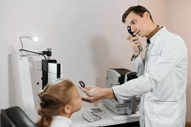 детский офтальмолог